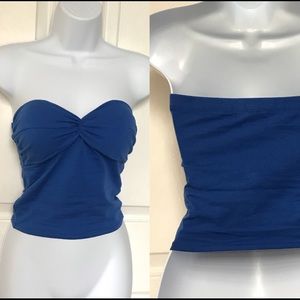 Twist-front crop top